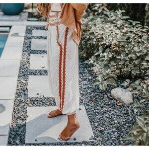 Free People Fp Movement Active Seamless Willow Balloon Embroidered Pants Size XS